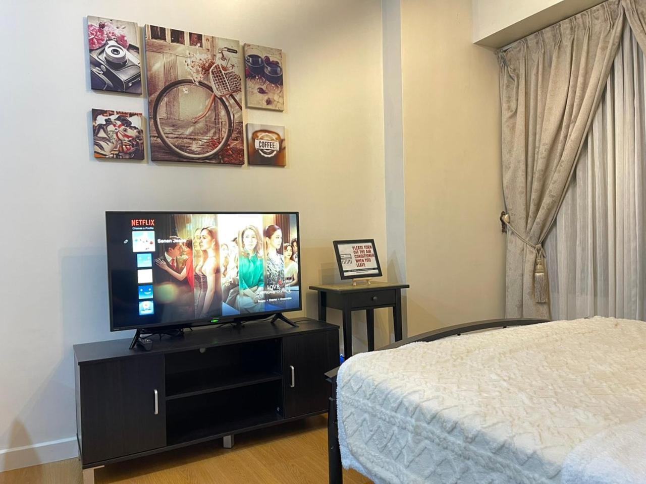 8 Adriatico Staycation 马尼拉 客房 照片